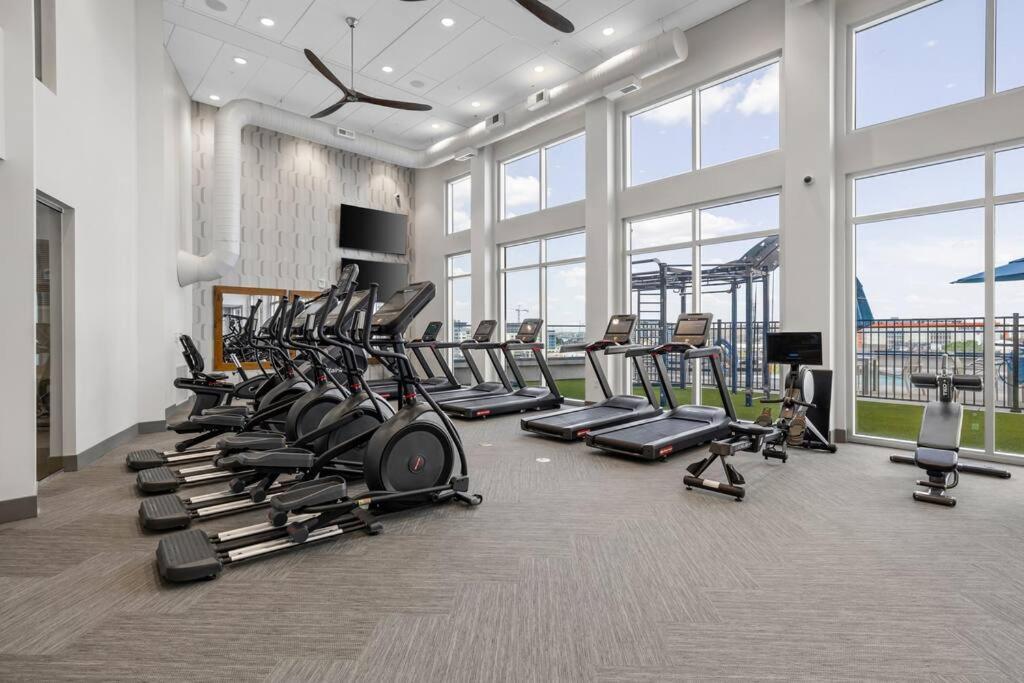 Beverly Hills Suite Penthouse The Gulch NashvilleNashville  Kültér fotó